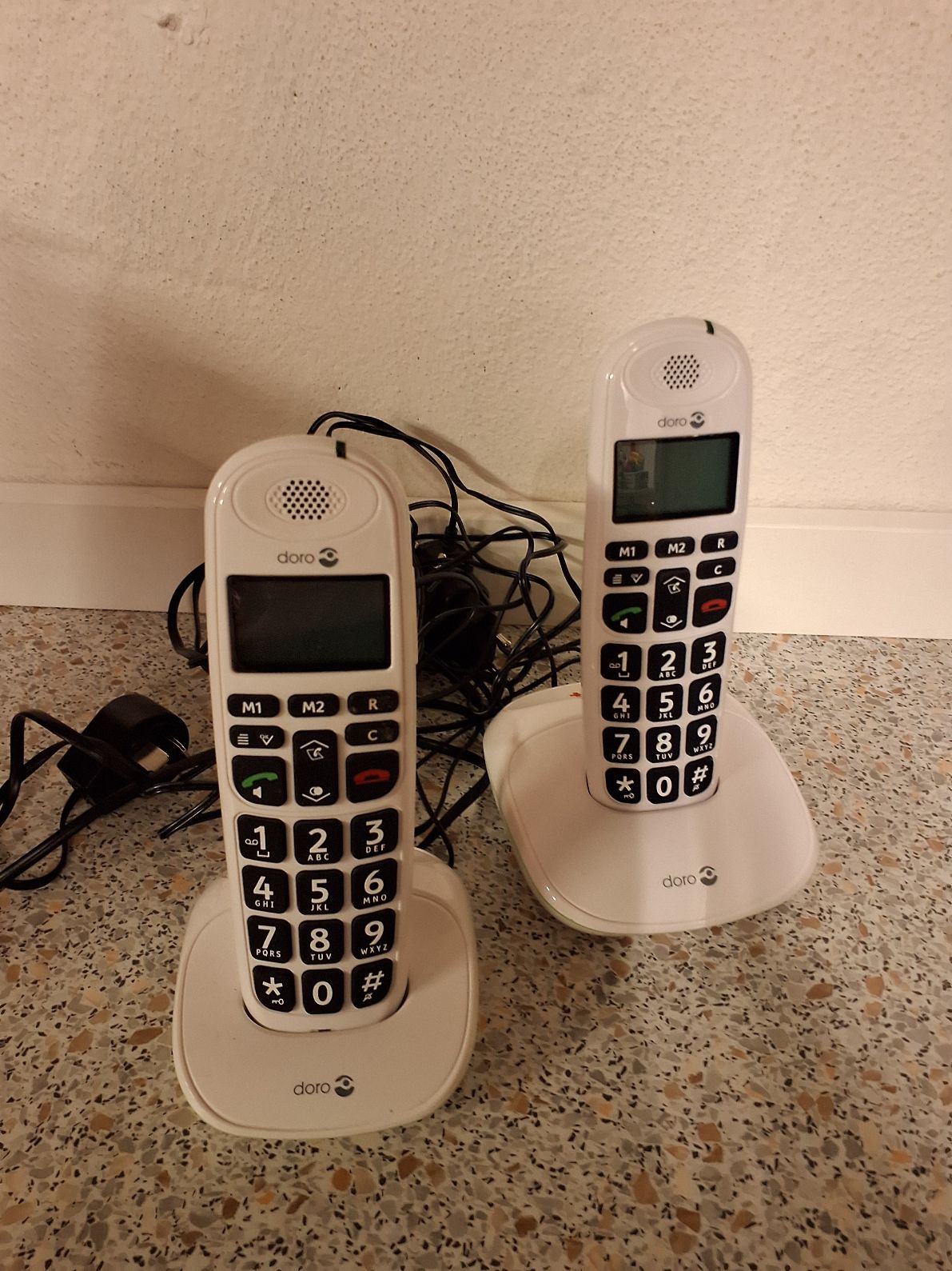 Doro dobbelt telefonsæt
