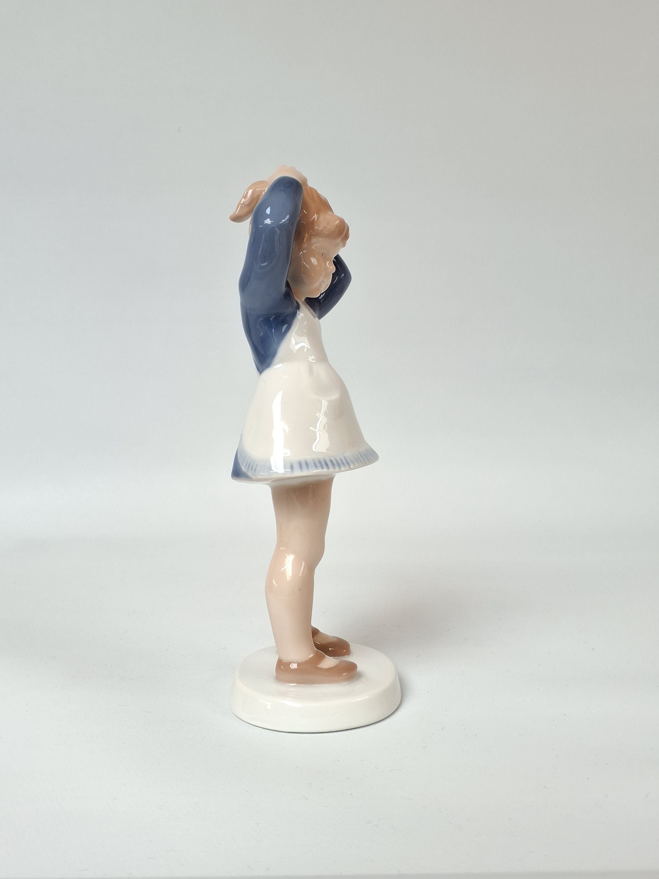 B&G porcelænsfigur nr. 2381