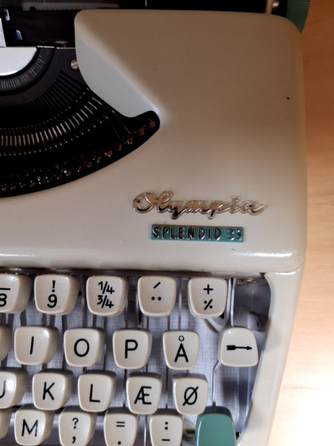 Olympia splendid 33 Skrivemachine