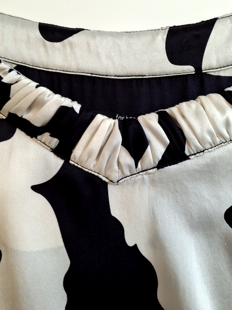 Musthave Bluse (O102)