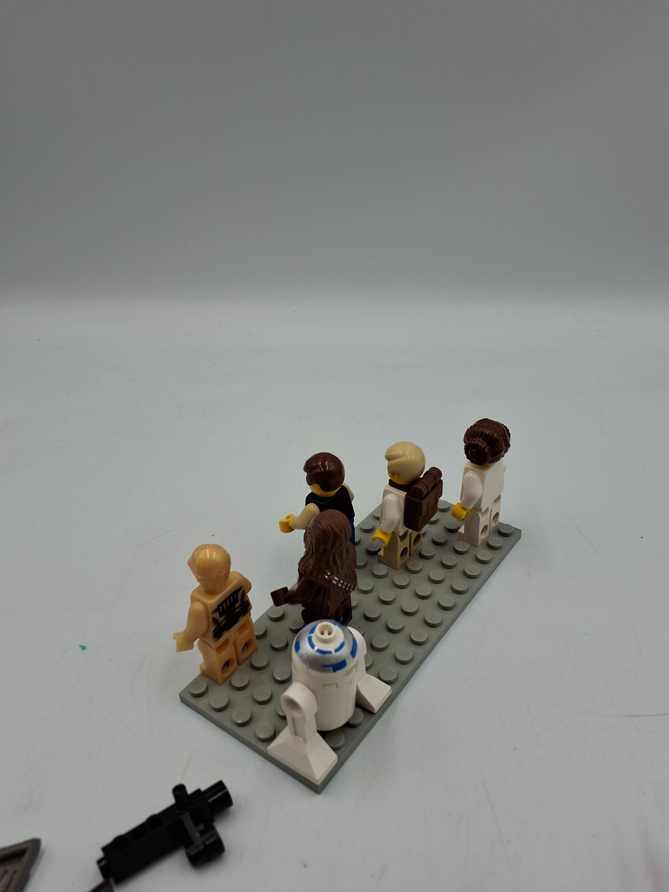 Vintage Lego Star Wars Millennium Falcon