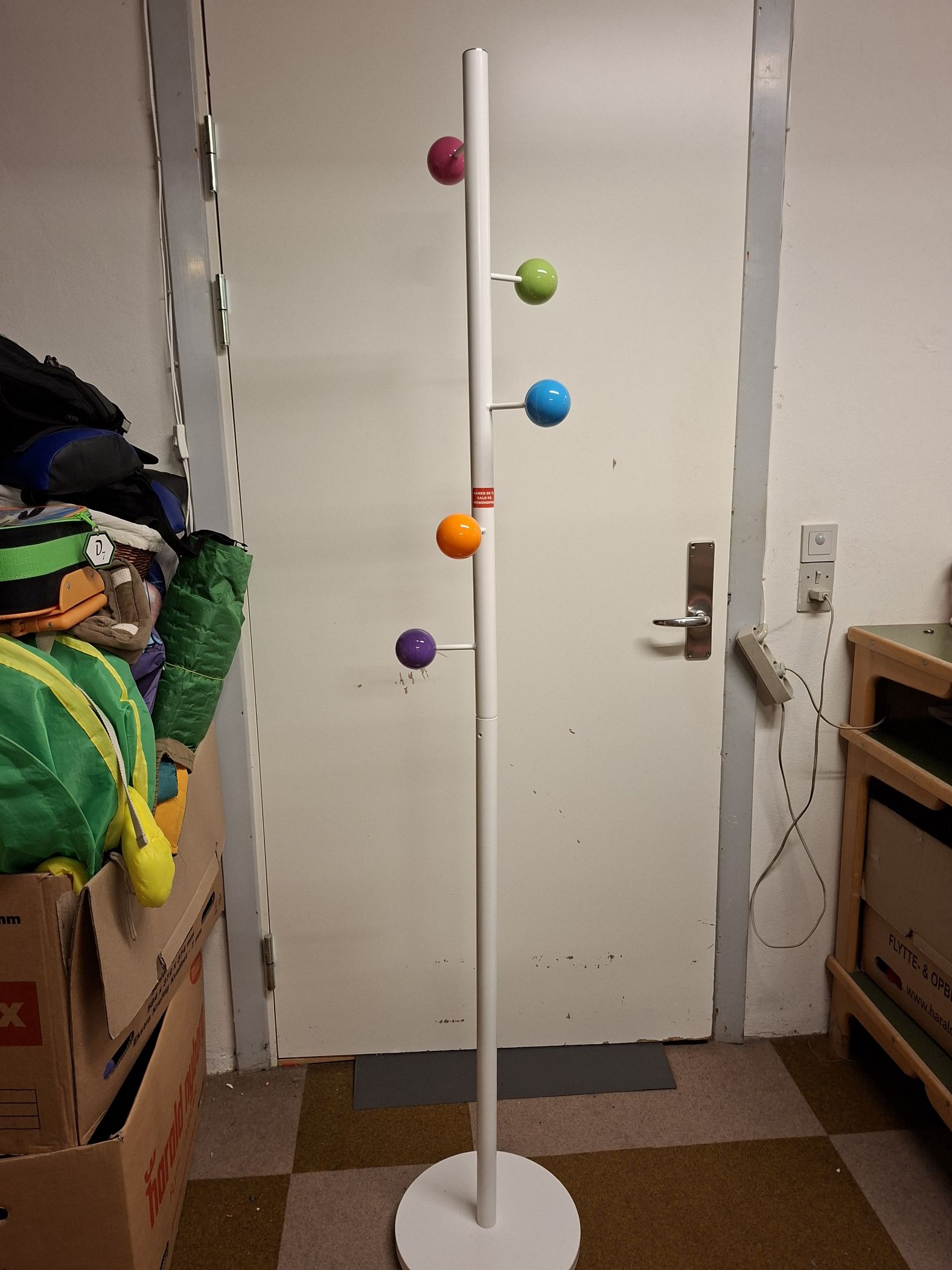 Stumtjener med kulørte knopper