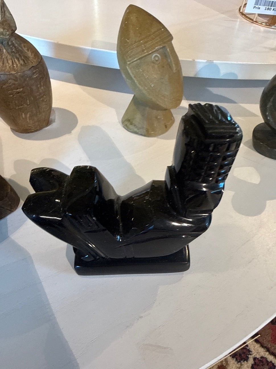 Figur sort fedtsten