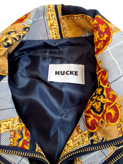 Hucke Vest (R809)