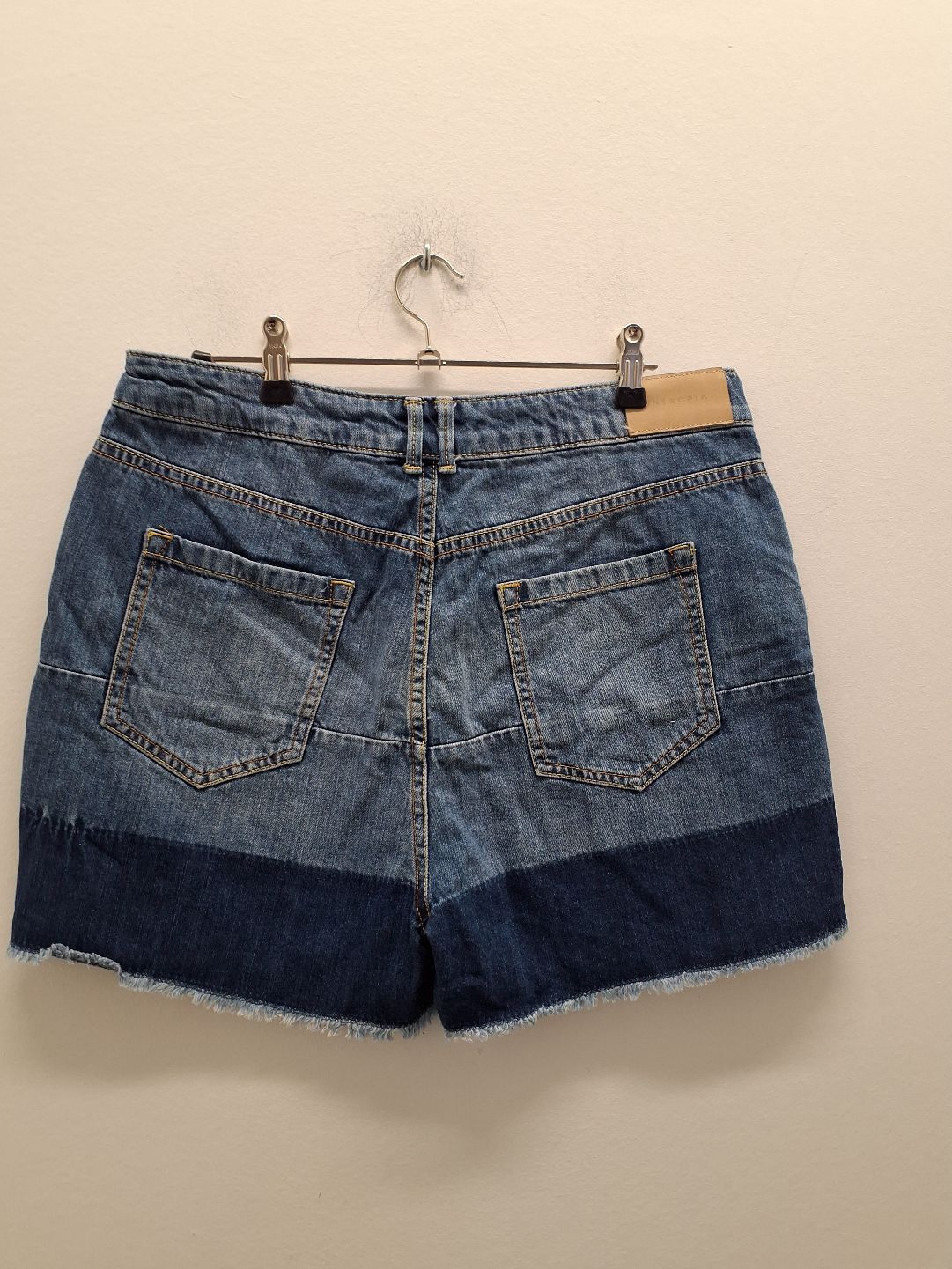 Intropia Shorts