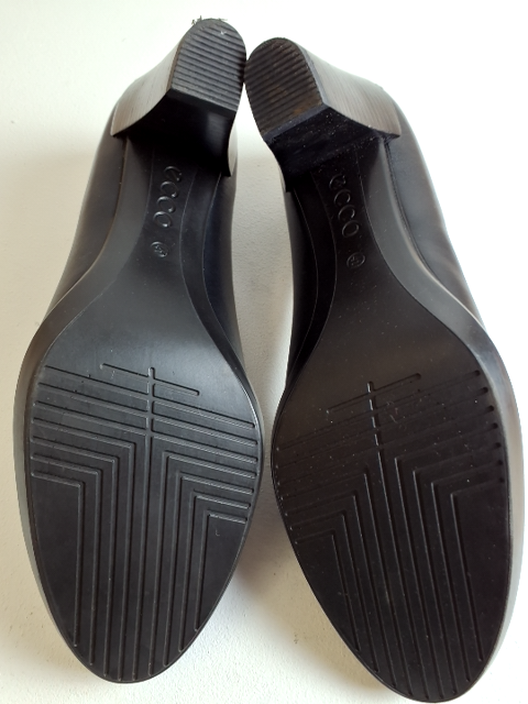 Ecco Heels