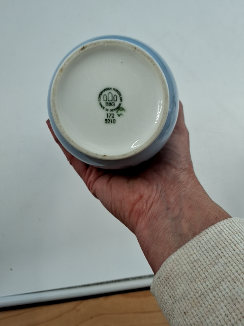 Vase med blåregn