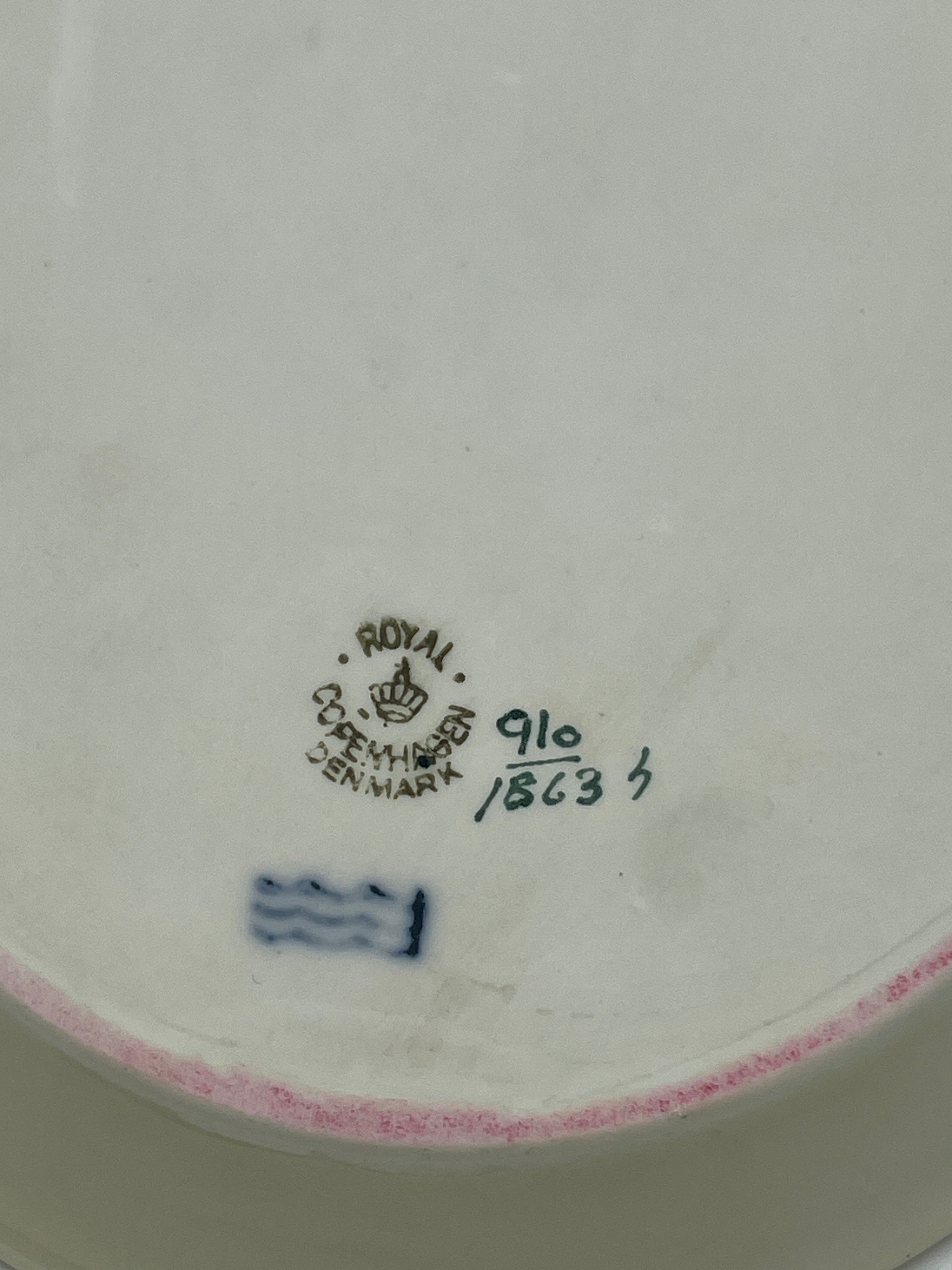Royal Copenhagen ovalt fad