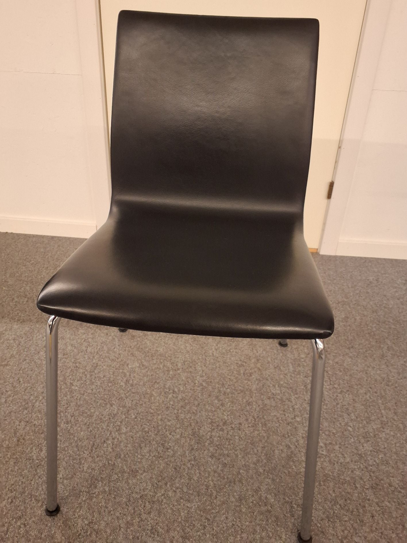 Loungestol sort læderlook - 6045