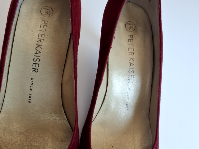 Peter Kaiser Heels