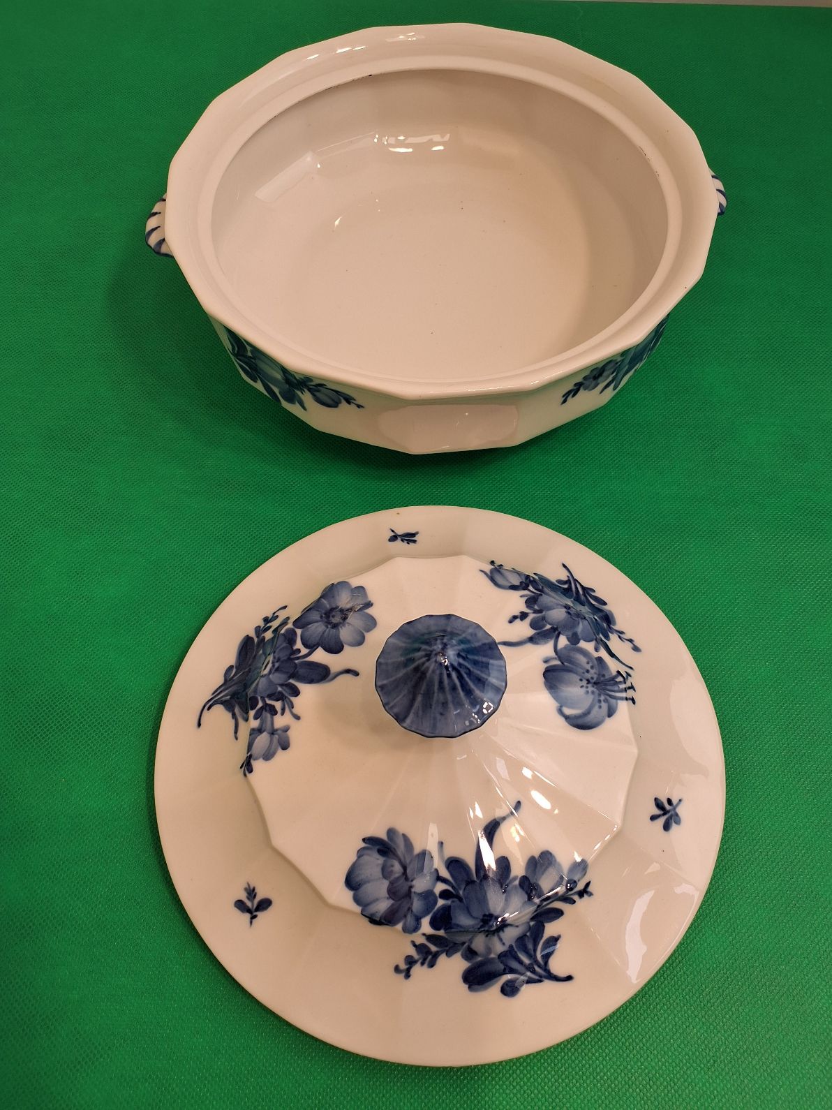 Royal Copenhagen Lågfad