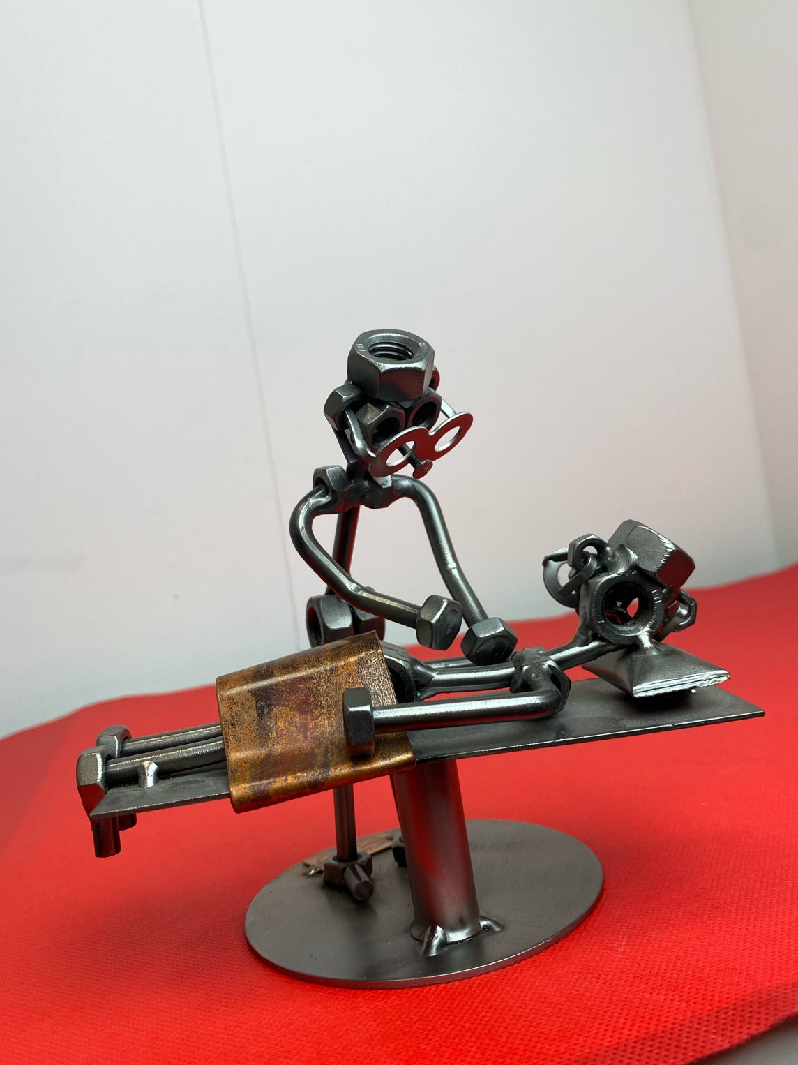 Metalfigur Operation Hinz Kunst metalfigur-operation-hinz-kunst