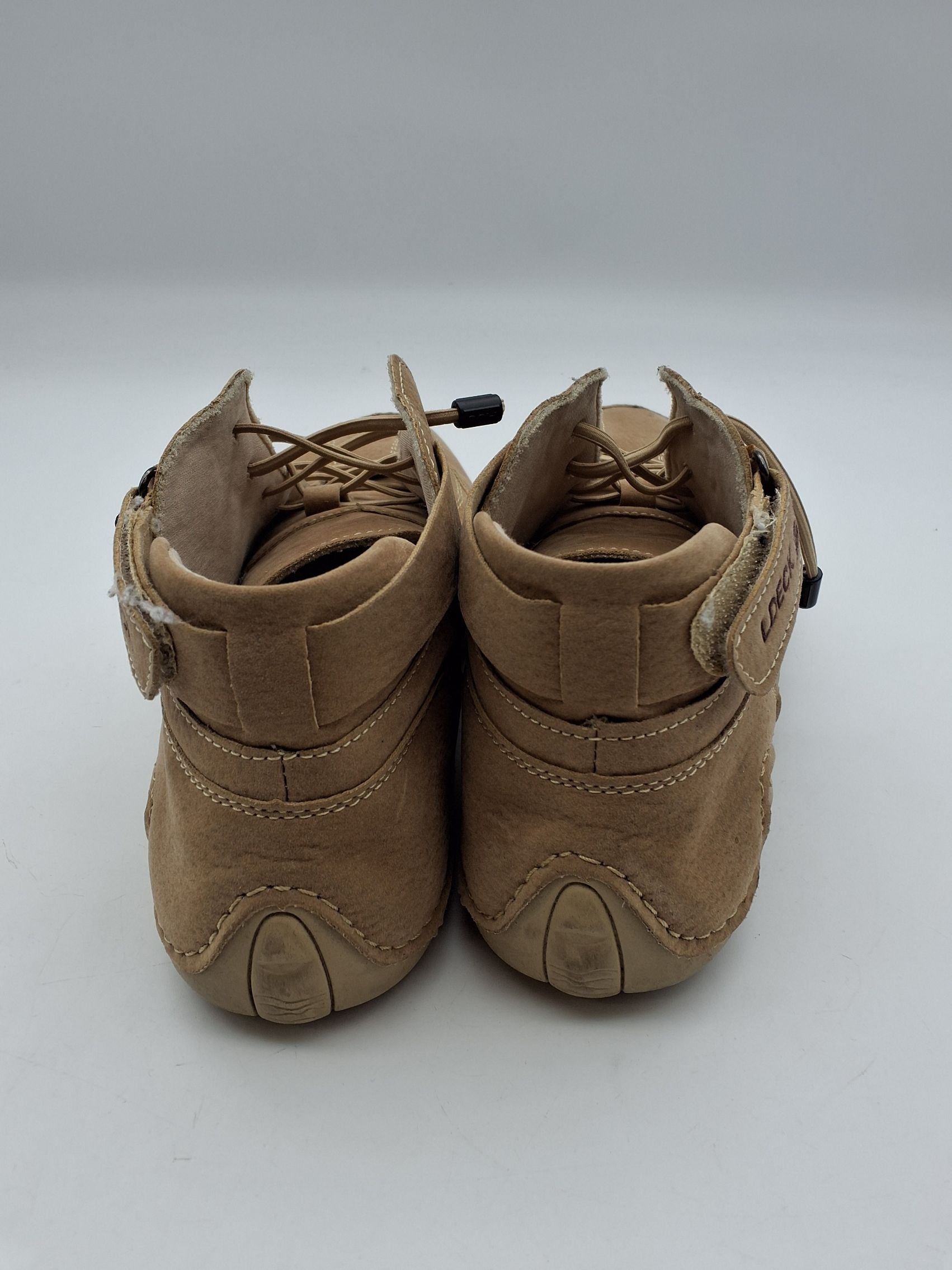LDECK Sneakers