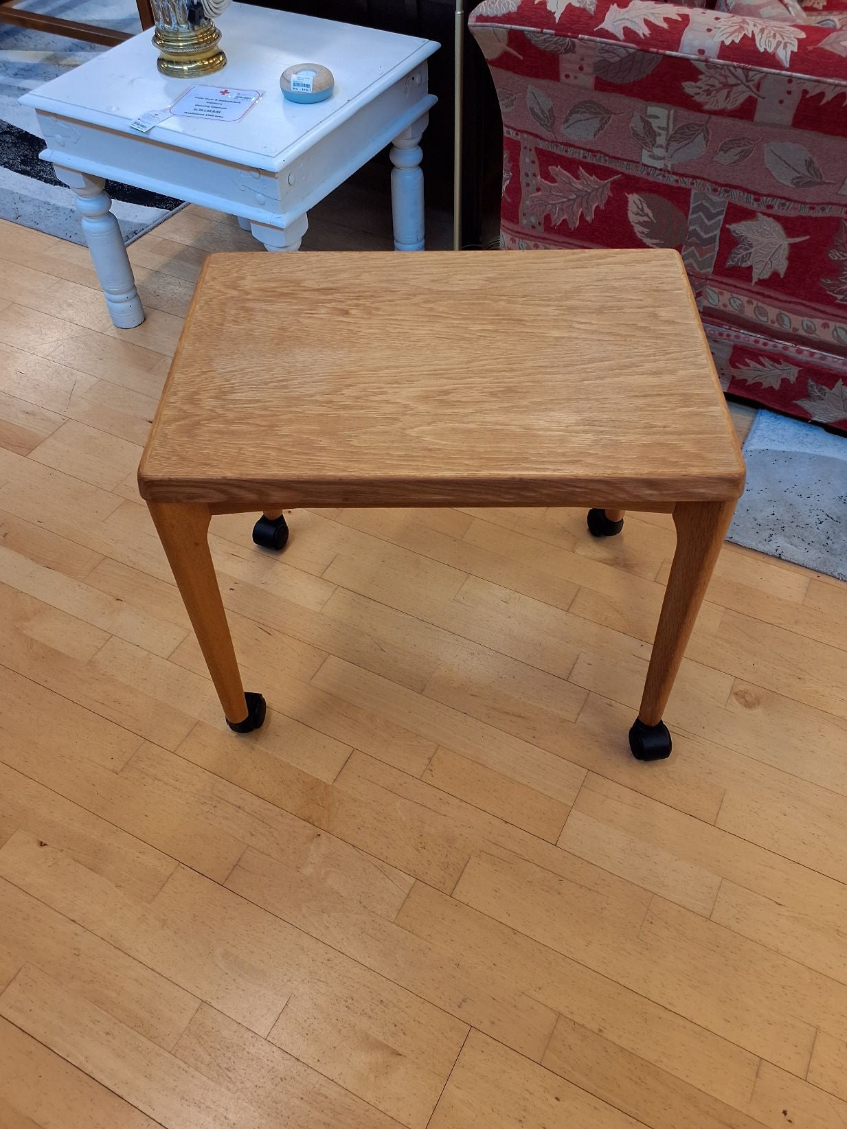 Henning Kjærnulf Sidebord