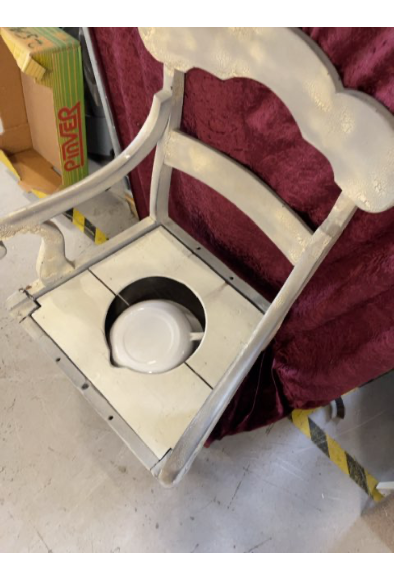 Gammel Toilet Stol