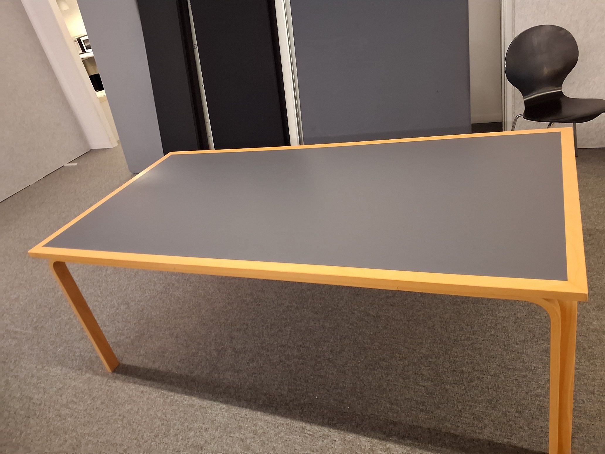 Møde/spisebord Magnus Olesen - 7118