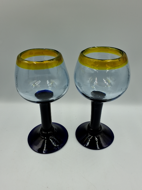 2 stk. Mundblæst glas