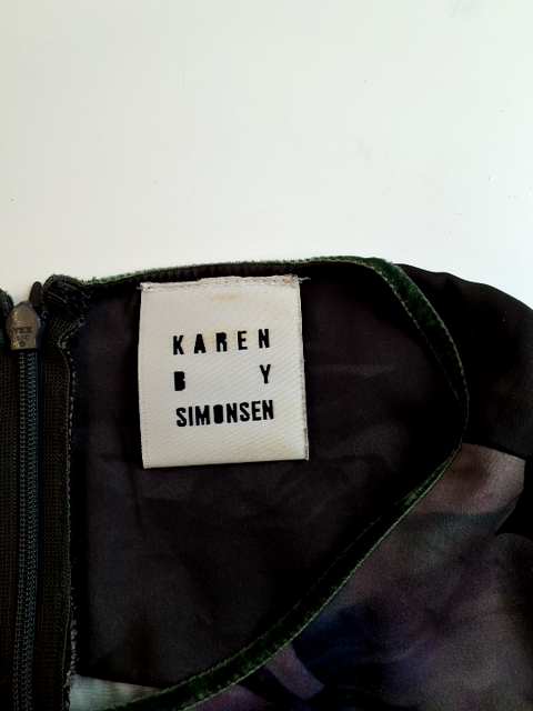 Karen by Simonsen Kjole