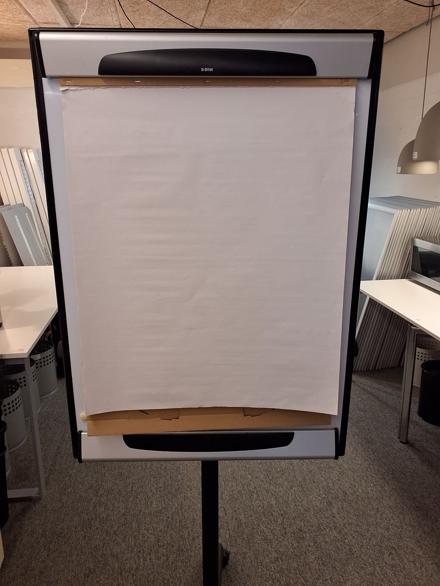 Whiteboard/flipover på hjul - 8029