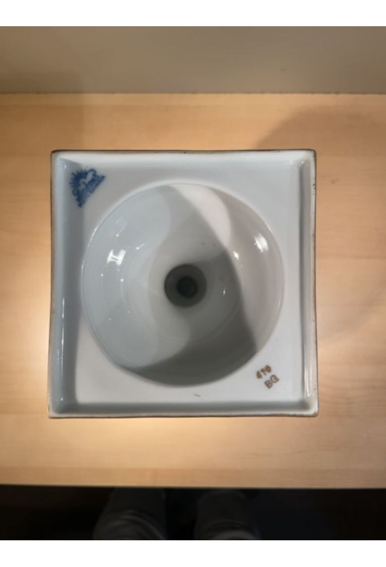 B&G nr. 470. Vase/urne