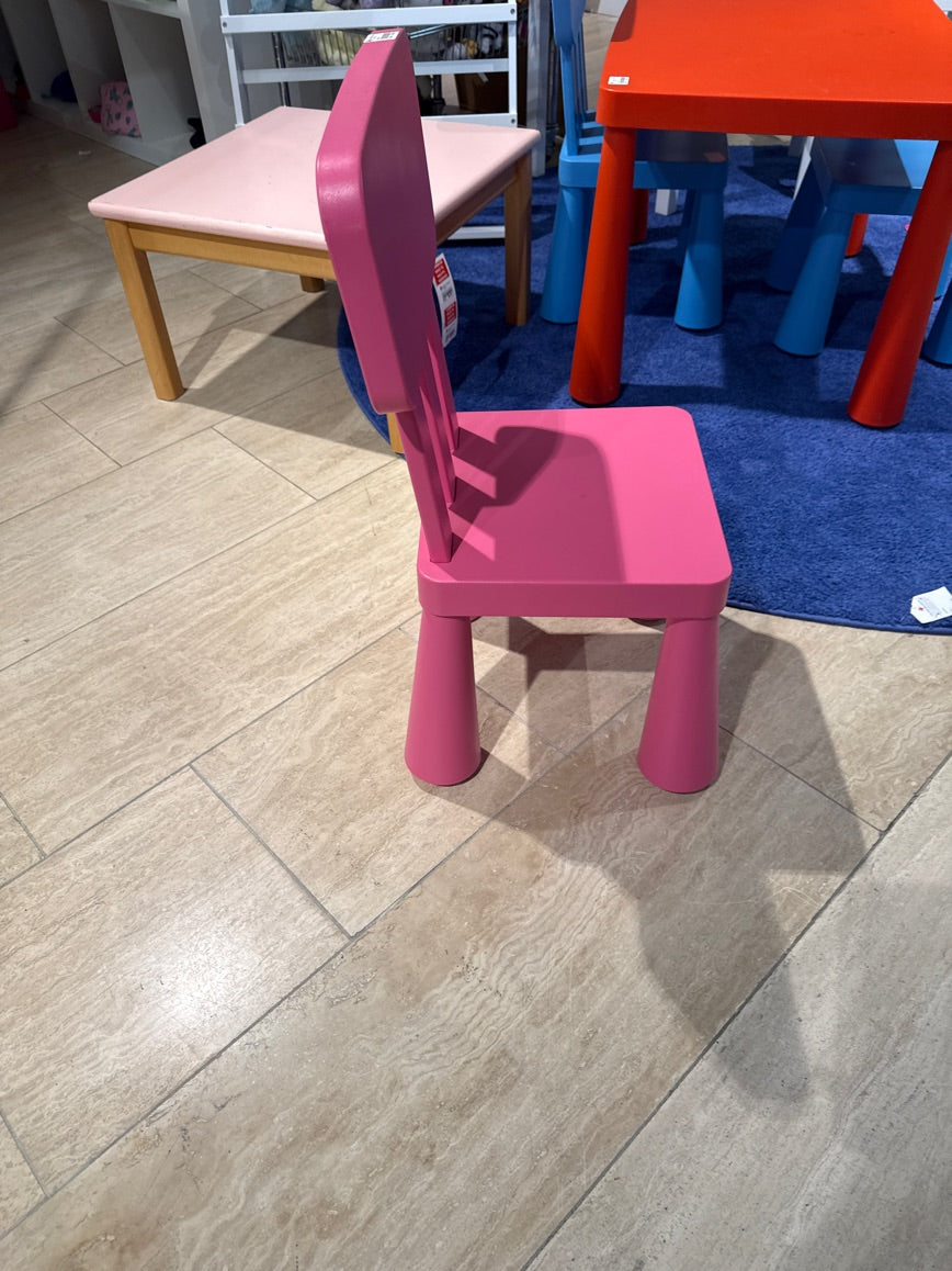 Børnestol i pink