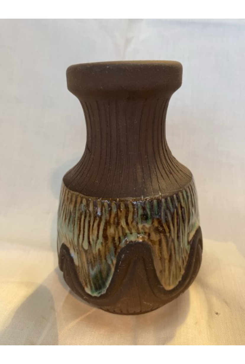 Løvemose keramik vase