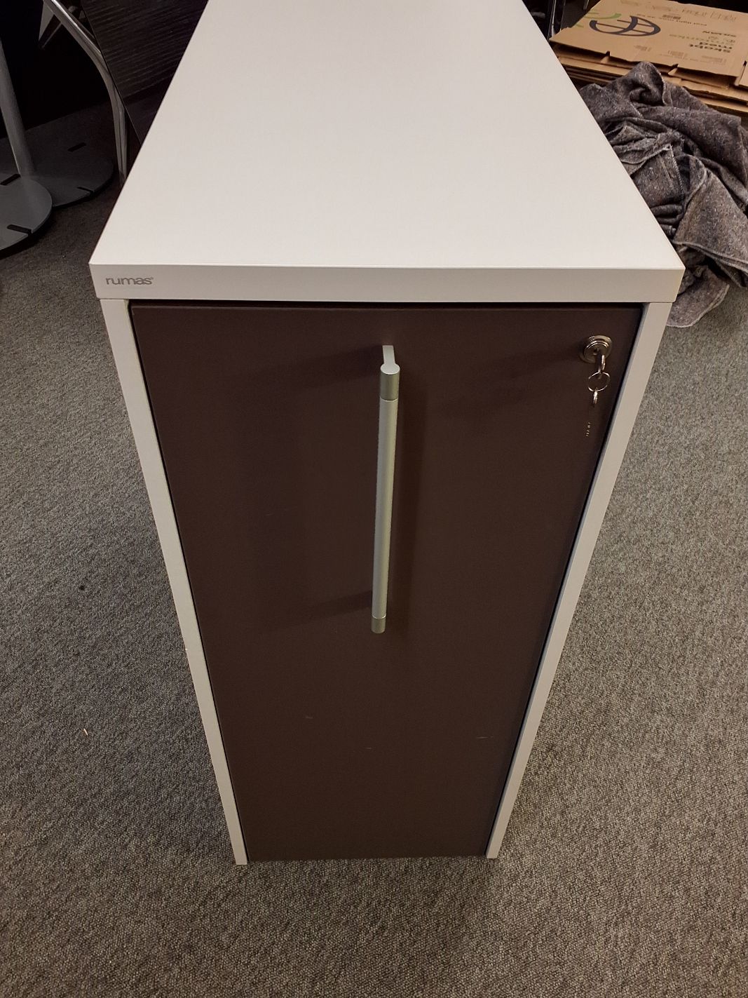Skab/udtræksskab VV - 3057
