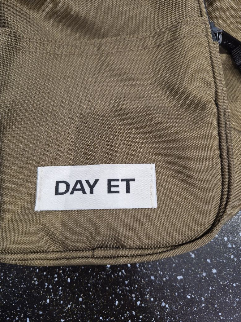 DAY ET *grøn TASKE