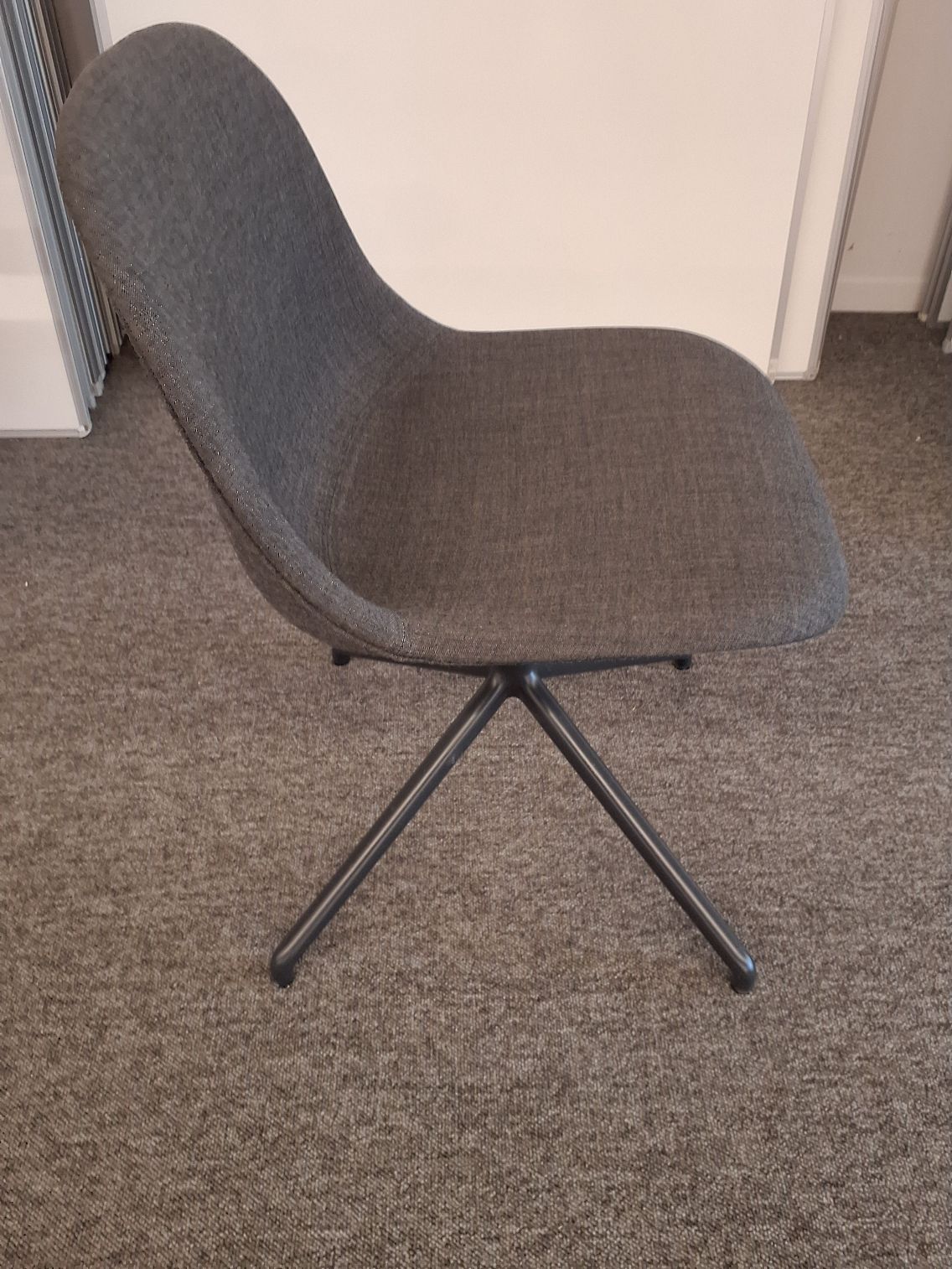 Loungestol Muuto Fiber - 6055