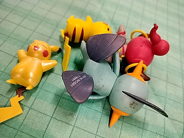 Lot: Pokemonfigurer