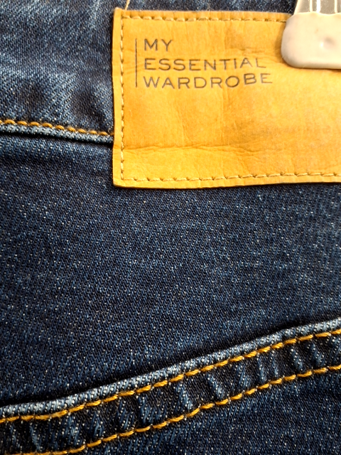 My Essential Wardrobe Jeans (G834)