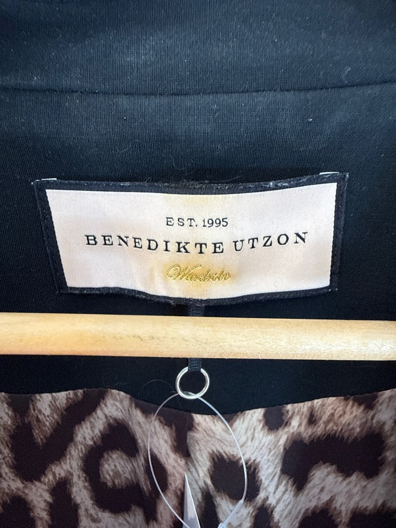 Benedikte Utzon uld Jakke