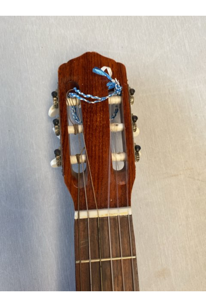 Cremona guitar