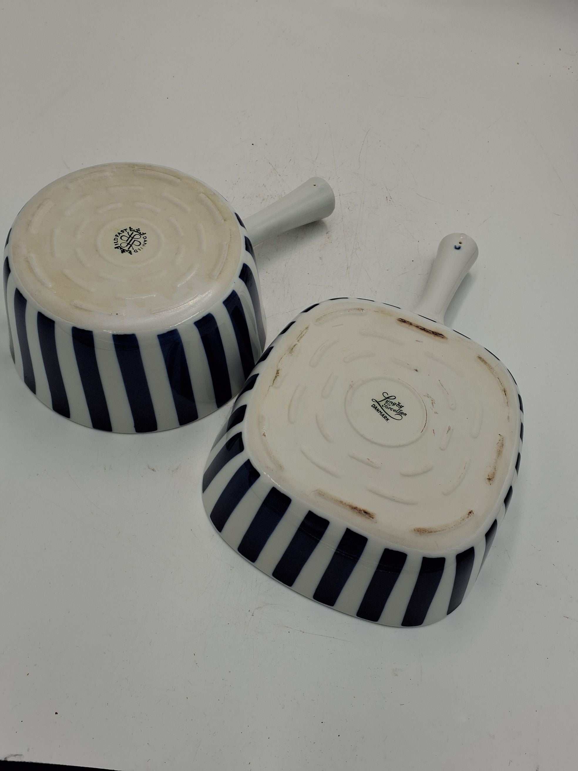 Dan-ild  - Blå Stribe Lyngby porcelæn