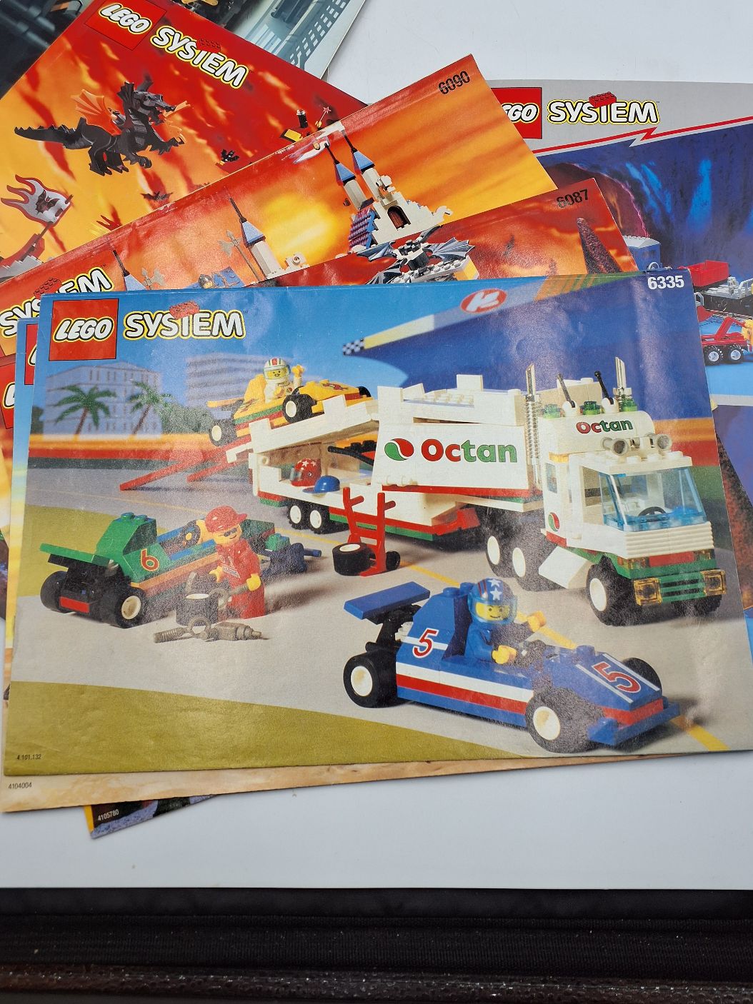 Samling Lego vejledninger