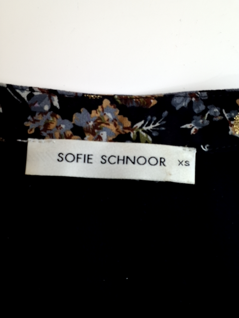 Sofie Schnoor Kjole (O277)