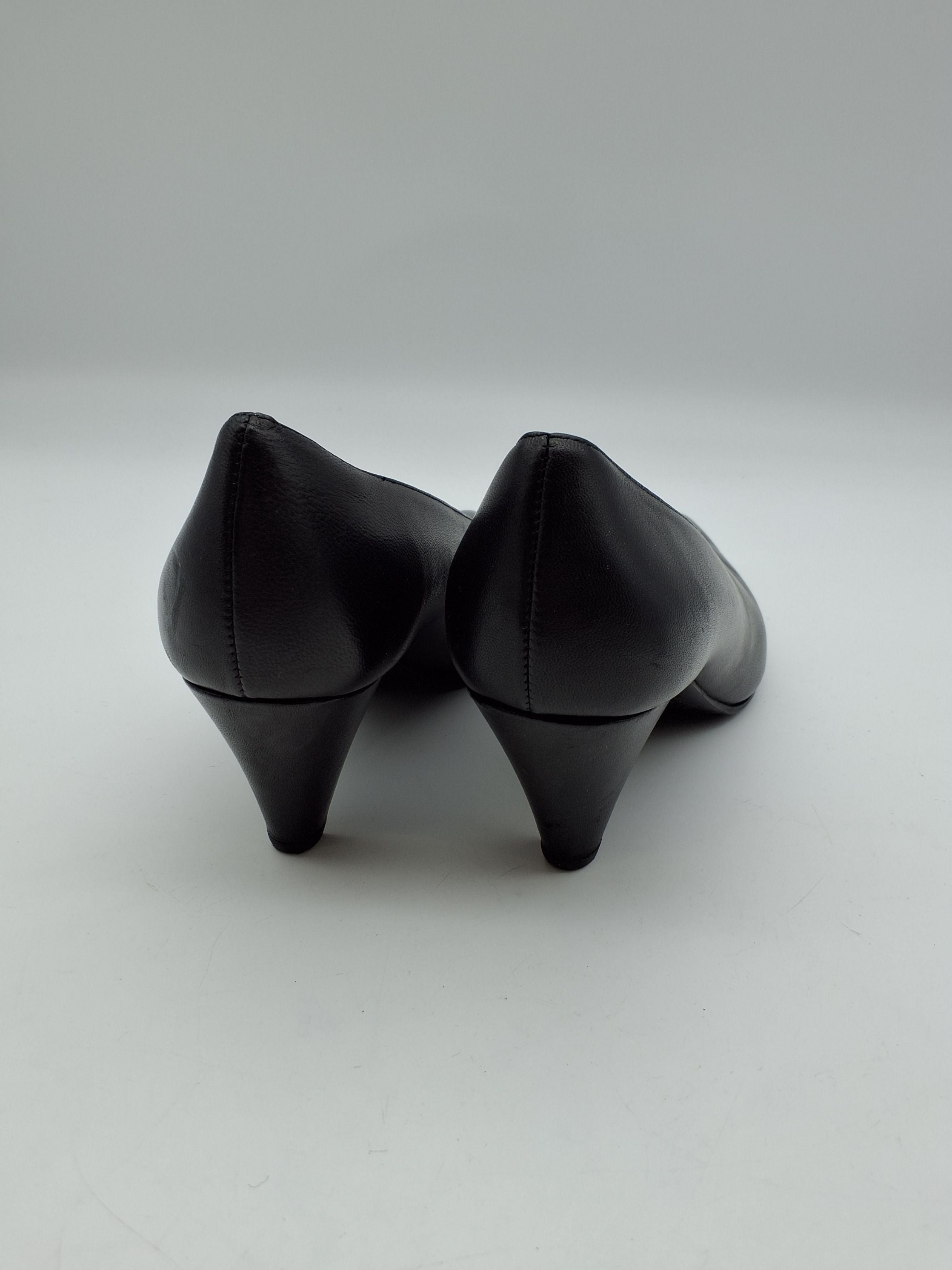 Notabene pumps