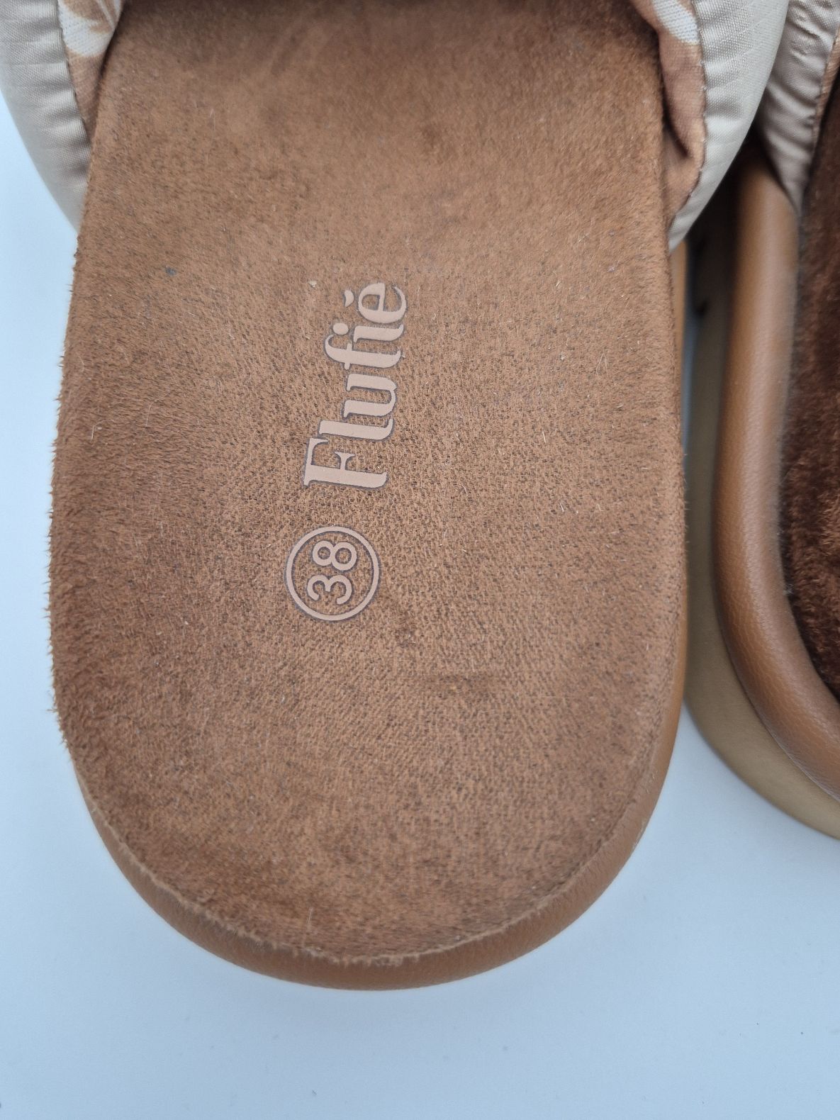 Fluies slipper