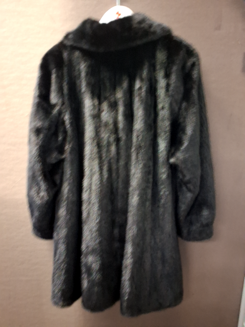 Saga Furs Pels (Sort mink)