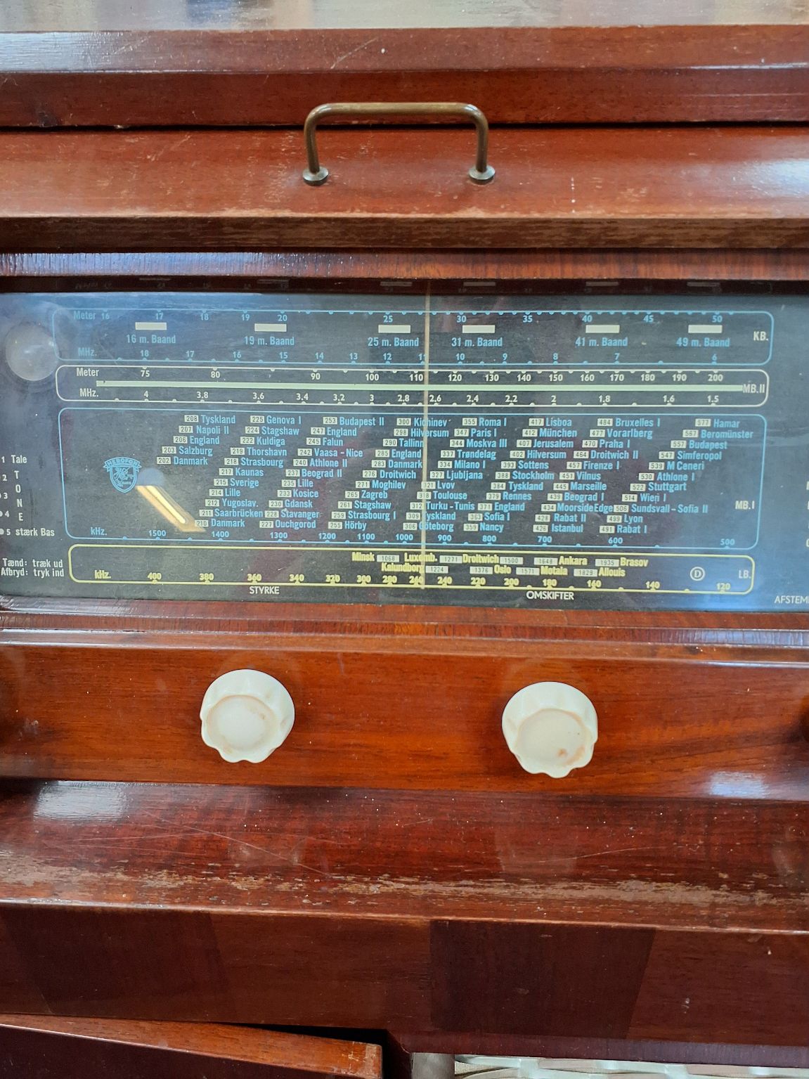 Gl. radio/pladespiller