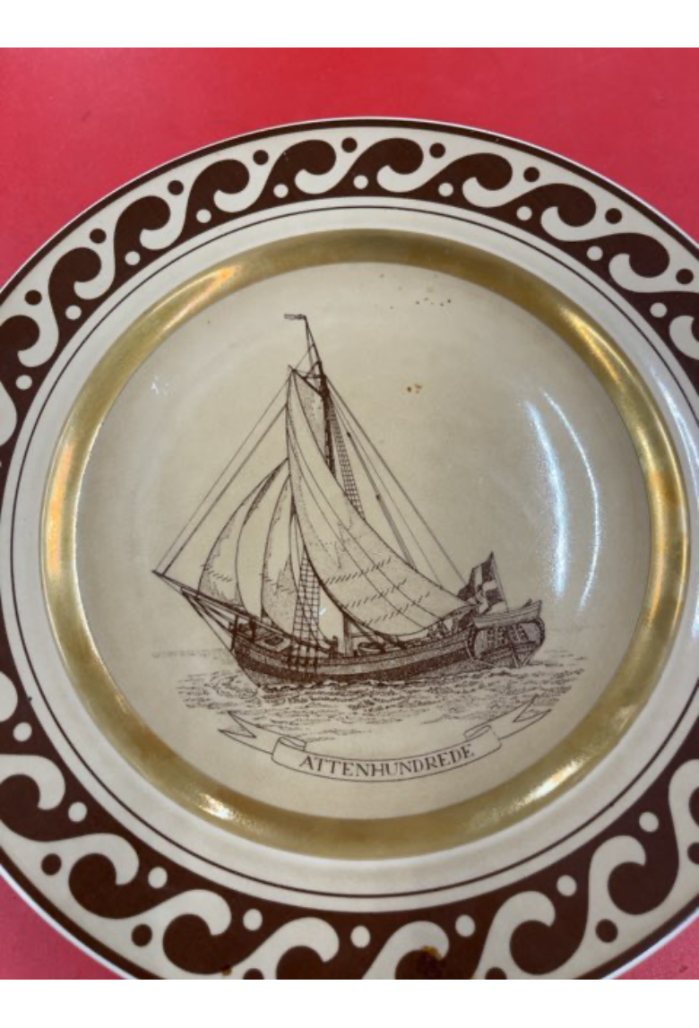 Ottensten platter med skibsmotiver