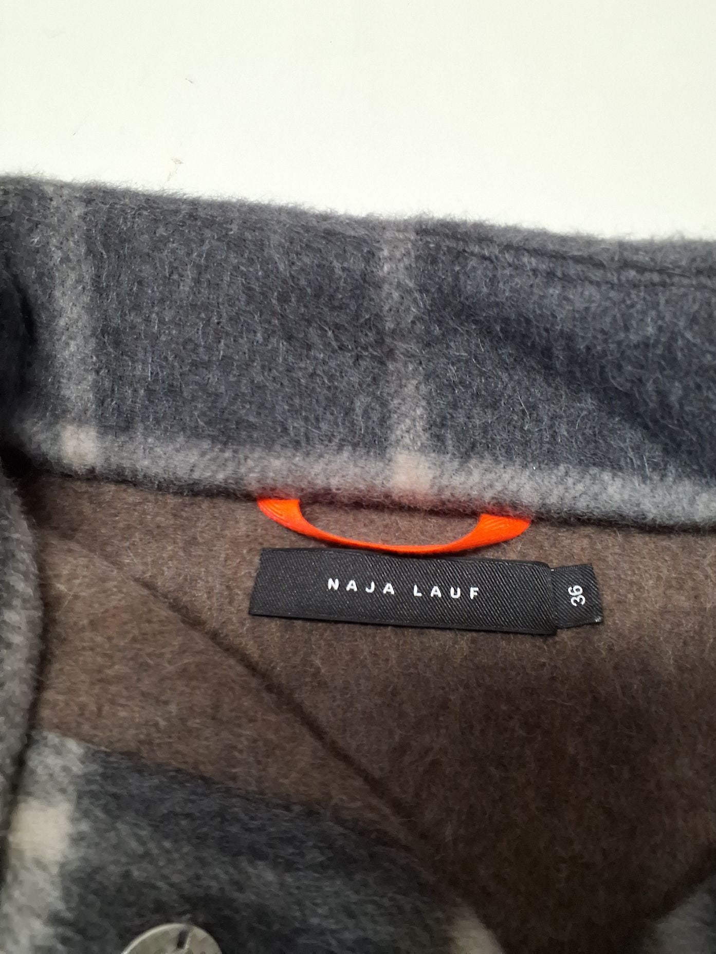 Naja Lauf grå fleece poncho