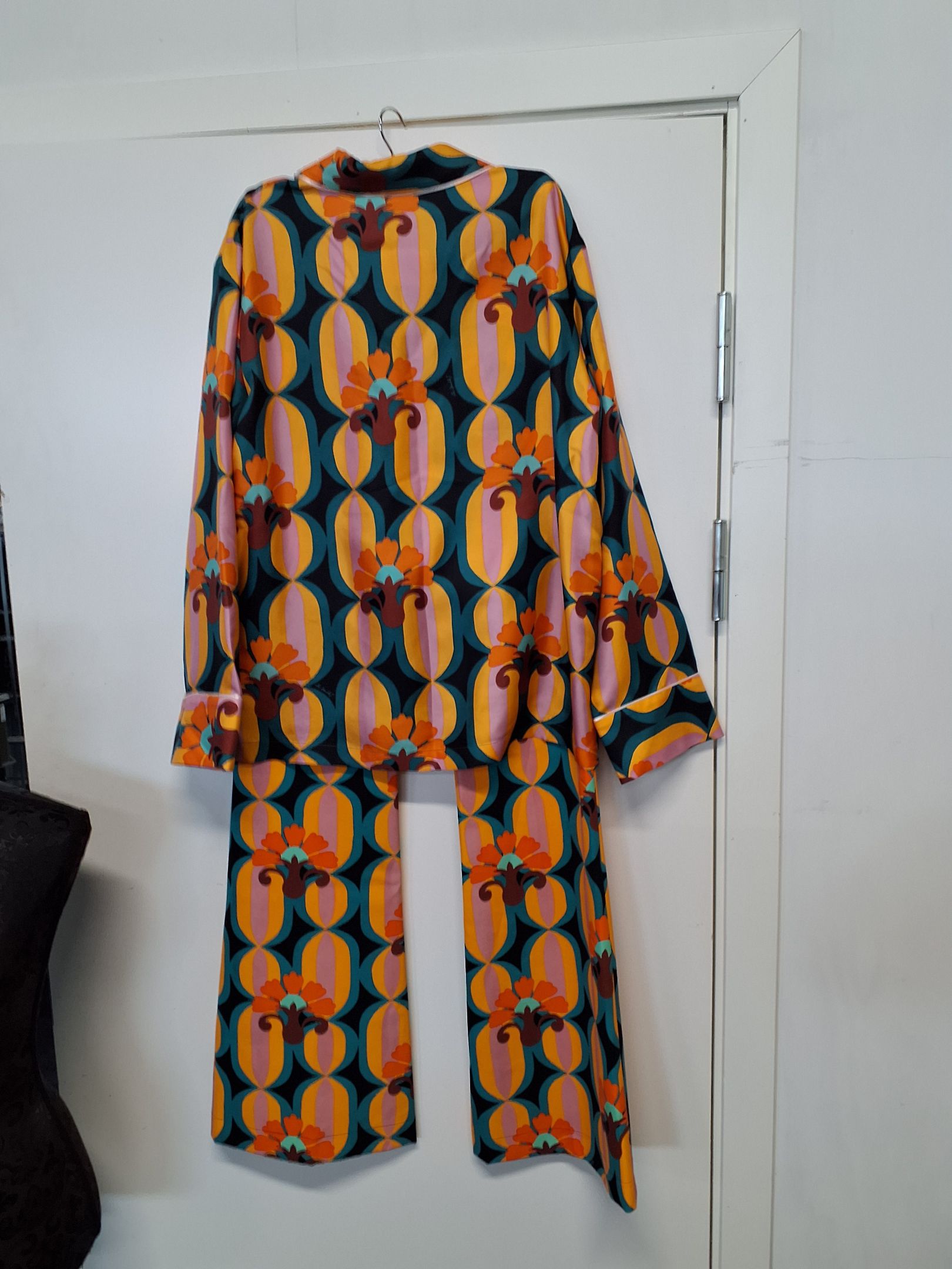 DoubleJ silkepyjamas