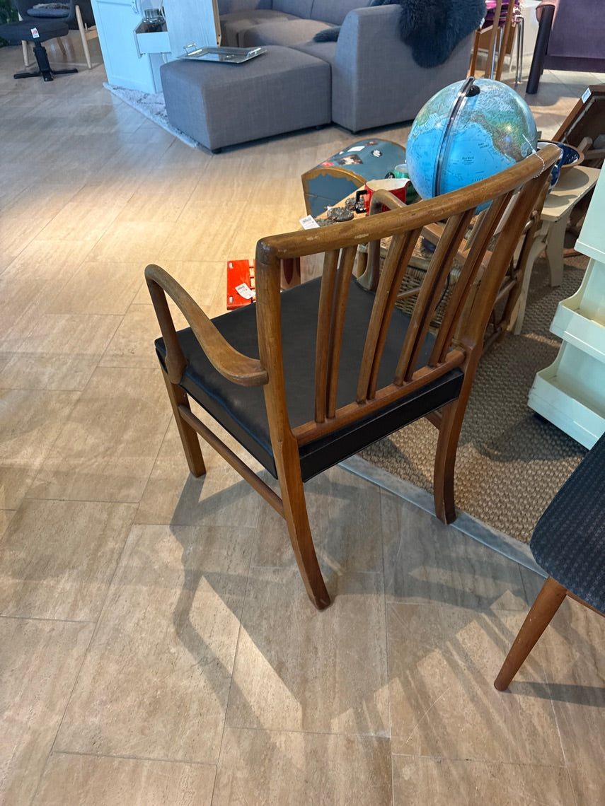 Designer stol af "Ole Wanscer"