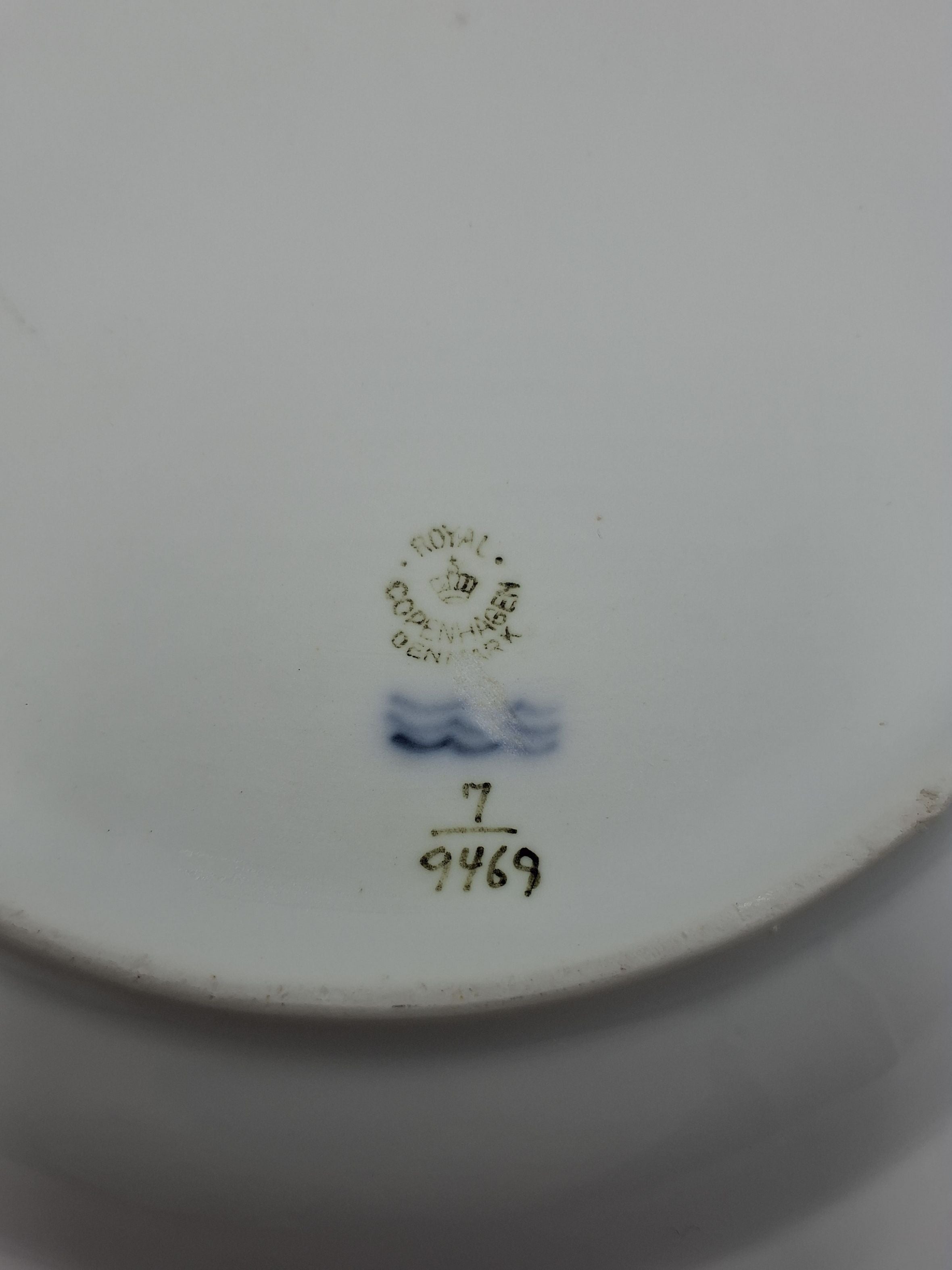 Royal Copenhagen Jægerspris fad