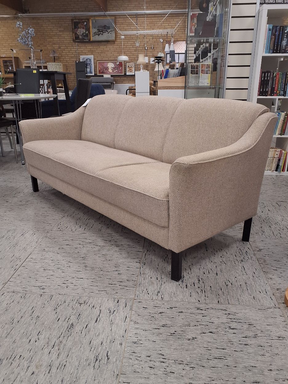 3 ps. Lys sofa