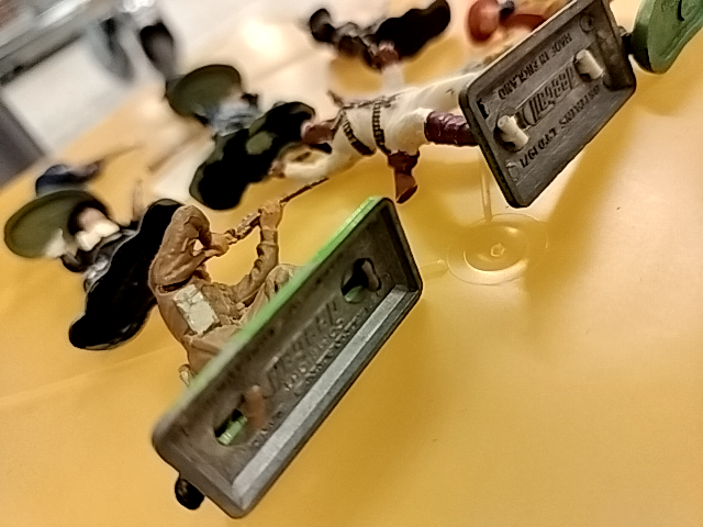 Lot: Britainsfigurer i metal og plastik
