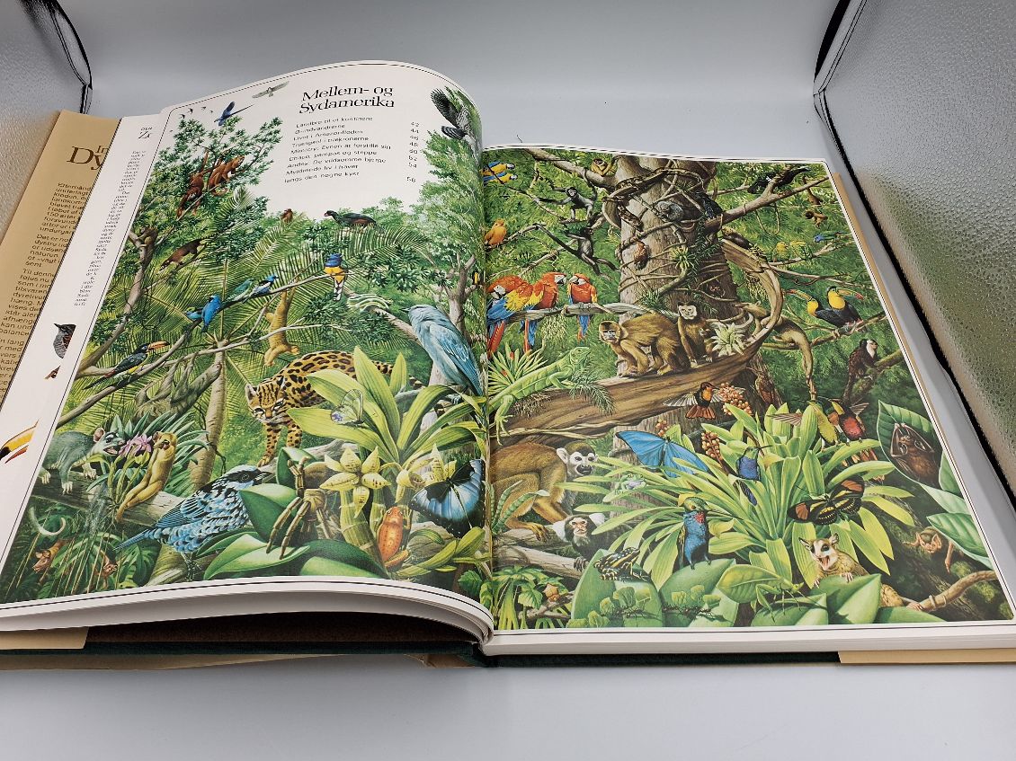 Bog: Internationalt Dyreatlas