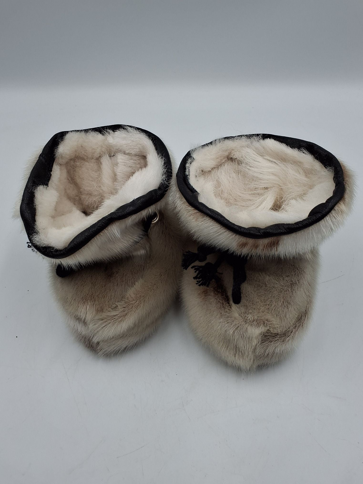 Qiviuk Baby Sælskindssko