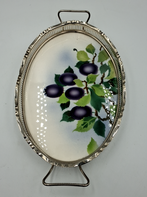 Porcelæns bakke